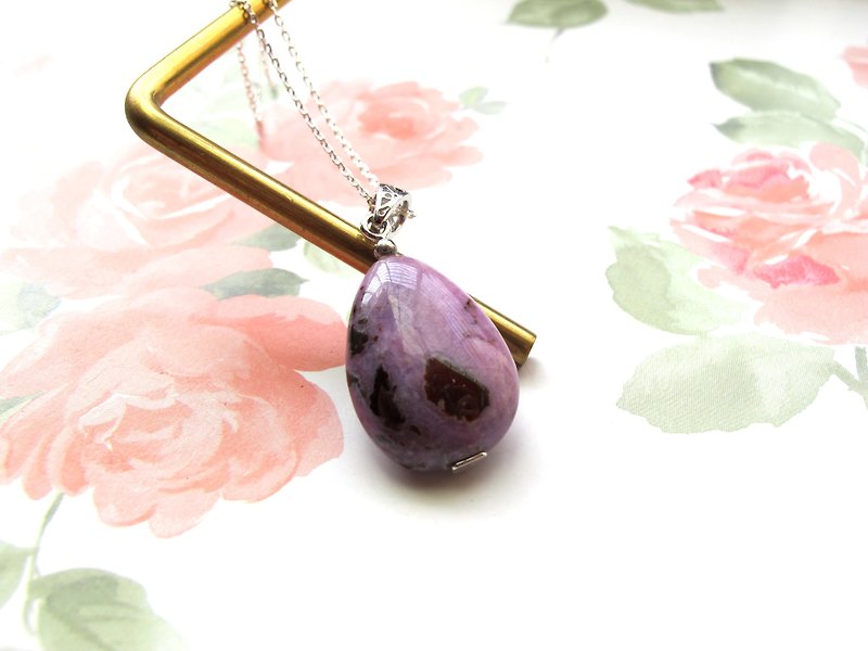 【皇家紫舒俱徕-勋紫】舒俱徕 x 925银坠头项链 - 手创天然石系列 - 项链 - 水晶 紫色