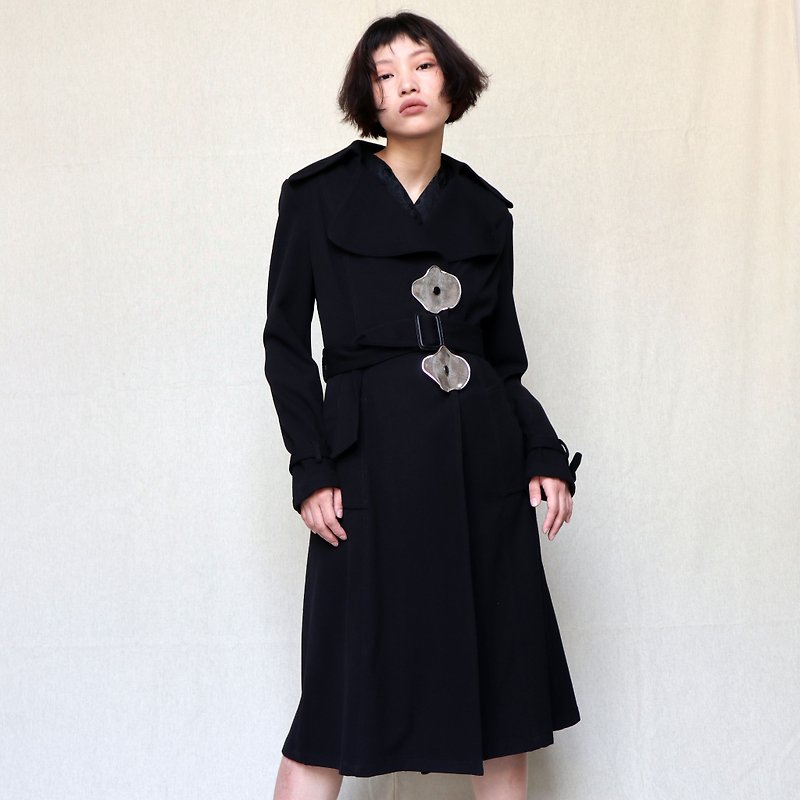 南瓜Vintage。JW Anderson 黑色 特殊 金属扣 长版 大衣 外套 - 女装休闲/机能外套 - 羊毛 黑色