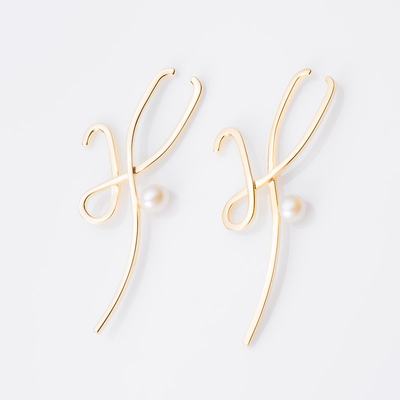 经典优雅 / Gia earrings 一对 - 耳环/耳夹 - 其他金属 金色