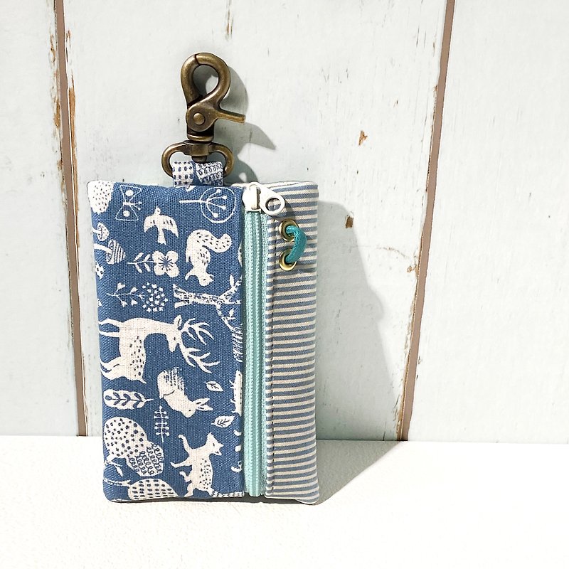 卡片钥匙包 (森林派对) 日本布 接单生产* - 钥匙链/钥匙包 - 棉．麻 蓝色