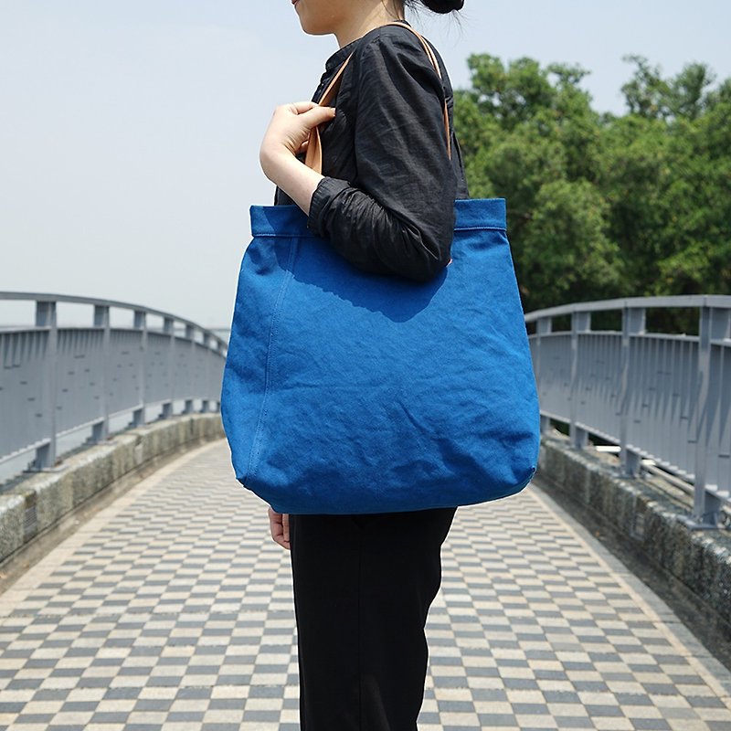 MOGU/帆布肩背包/钴蓝/Whale - 侧背包/斜挎包 - 棉．麻 蓝色