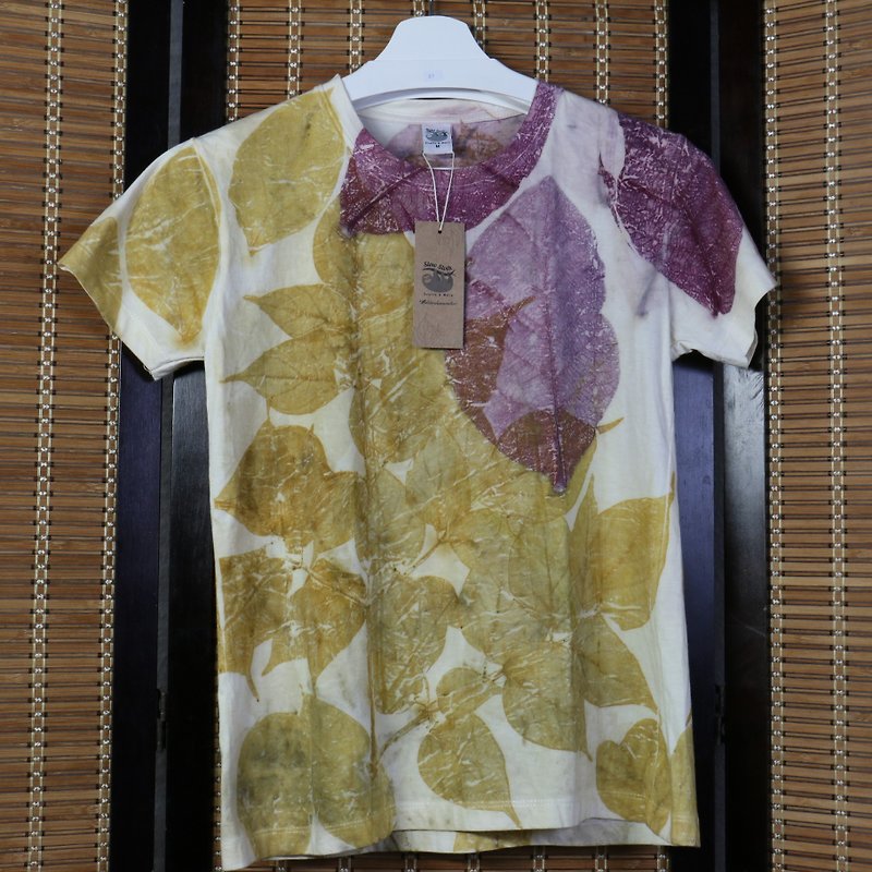 short sleeve t-shirt natural leaf pattern eco printing. - 女装 T 恤 - 棉．麻 