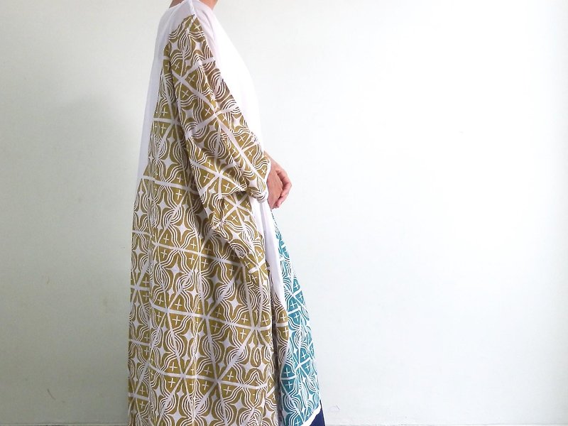 ブロックプリントで柄から作ったビッグシルエットワンピース3 - 洋装/连衣裙 - 棉．麻 白色