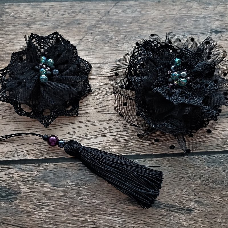 Black lace flowers and Tassel kit Fringle beads DIY junk journal set 3 pcs. - 笔记本/手帐 - 纸 黑色