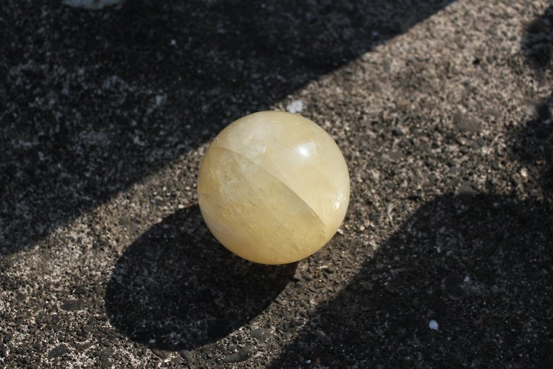 黄方解球、黄冰洲球 - 摆饰 - 水晶 