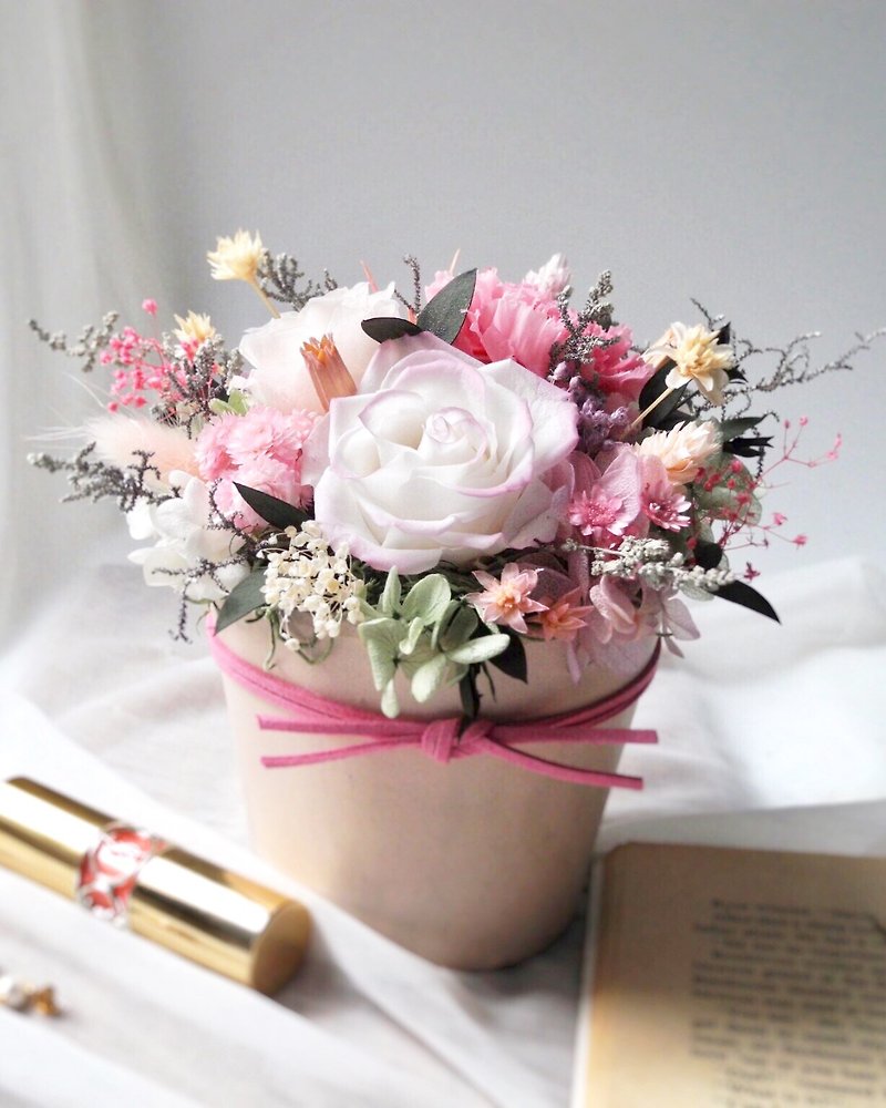 Patti Florist甜蜜幸福 粉色不凋花礼 - 干燥花/捧花 - 植物．花 粉红色