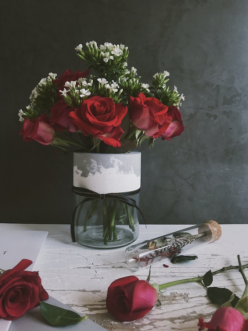 费欧娜/仙杜瑞拉-玻璃水泥花瓶,干燥花瓶 - 花瓶/陶器 - 水泥 灰色