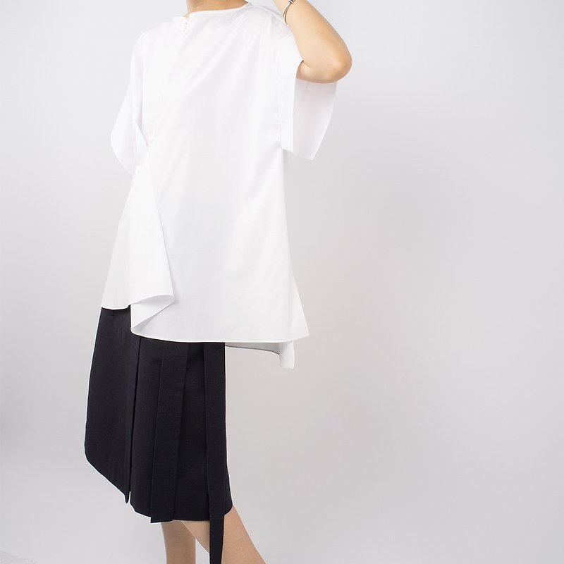 杲果/GAOGUO原创设计师女装品牌 拉链圆领层次廓形短袖白衬衫上衣 - 女装衬衫 - 棉．麻 白色