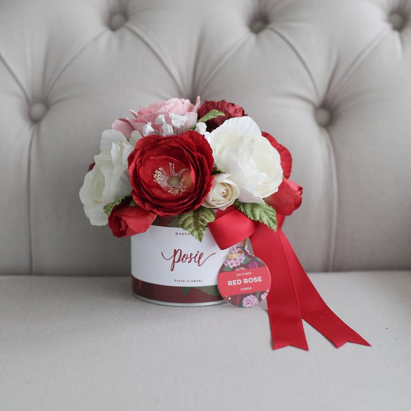 GM212 : Aromatic Gift Paper Flower Arrangment Red Festive Size 7"x7" - 香薰/精油/线香 - 纸 红色