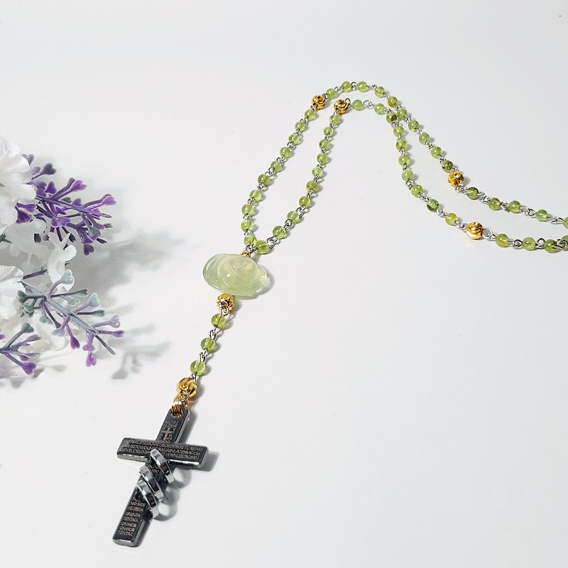 天然 橄榄石 葡萄石 玫瑰 玫瑰念珠 天主 圣物 十字架 项链 定制 - 项链 - 宝石 绿色