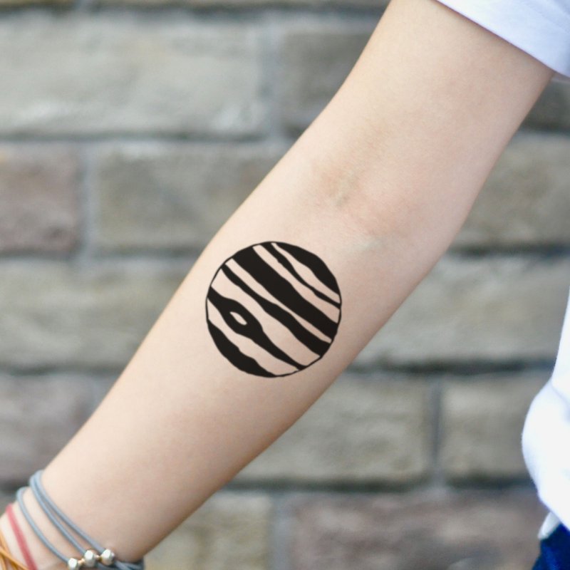 OhMyTat 木星星球 Jupiter Planet 刺青图案纹身贴纸 (2 张) - 纹身贴 - 纸 黑色