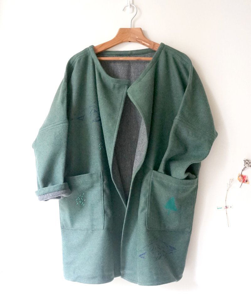 Yinke双面穿灰色绿色混纱可爱山棱树薄款大衣 / - 女装休闲/机能外套 - 棉．麻 绿色
