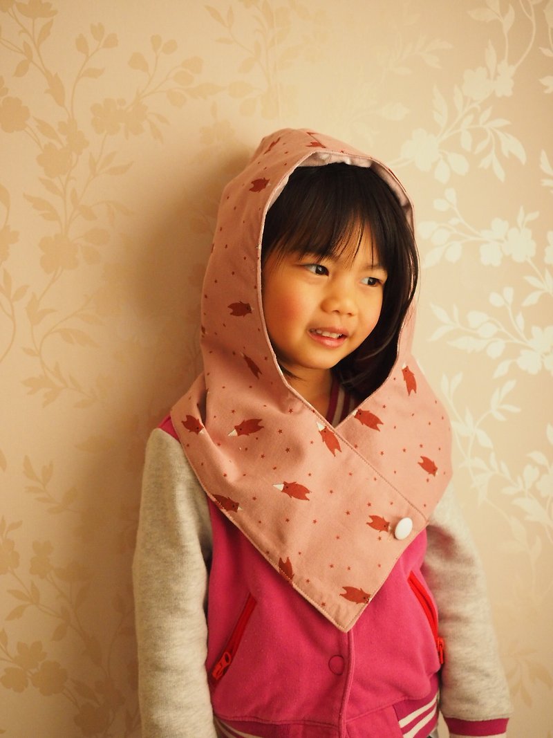 手工缝制保暖围巾围脖颈巾连帽子 粉色小熊图案 更多布款 - 围巾/披肩 - 棉．麻 粉红色
