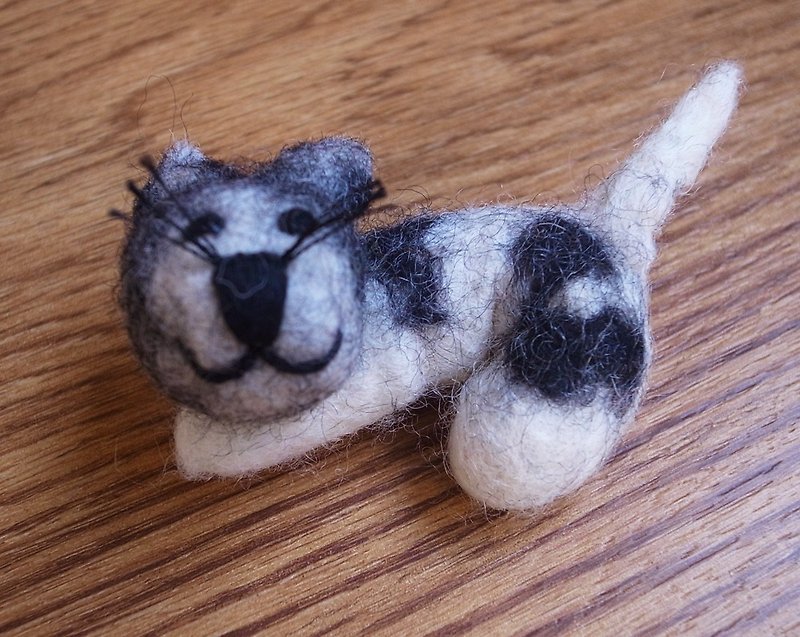 羊毛毡 手工制作 别针 胸针 动物 狗 - 胸针 - 羊毛 白色