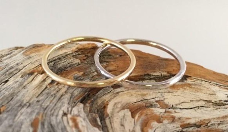 金の指輪と銀の指輪 ペアリングセット - 戒指 - 其他金属 