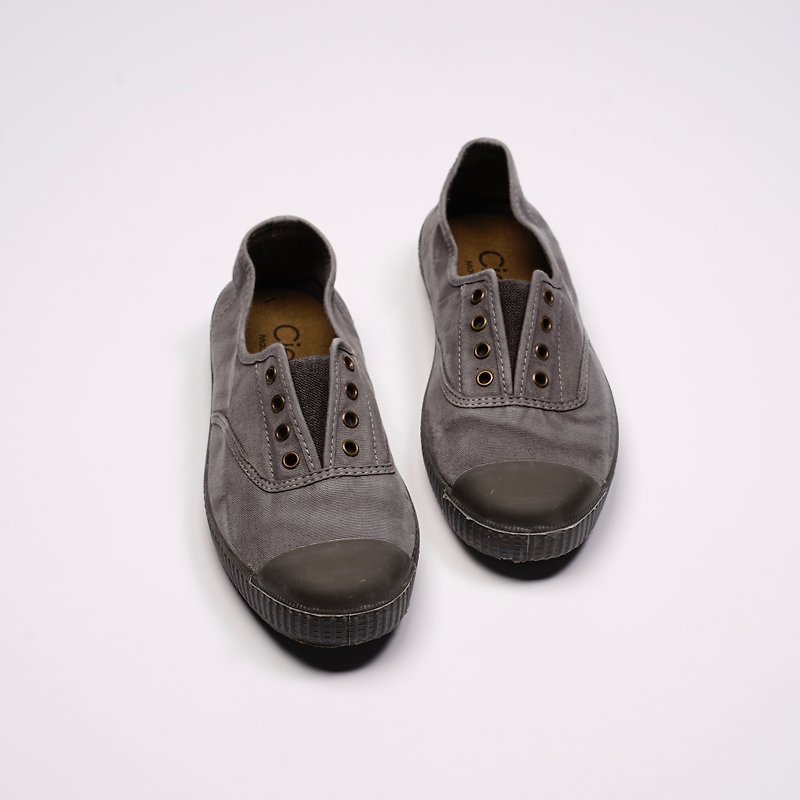西班牙帆布鞋 CIENTA U70777 23 灰色 黑底 洗旧布料 大人 - 女款休闲鞋 - 棉．麻 灰色