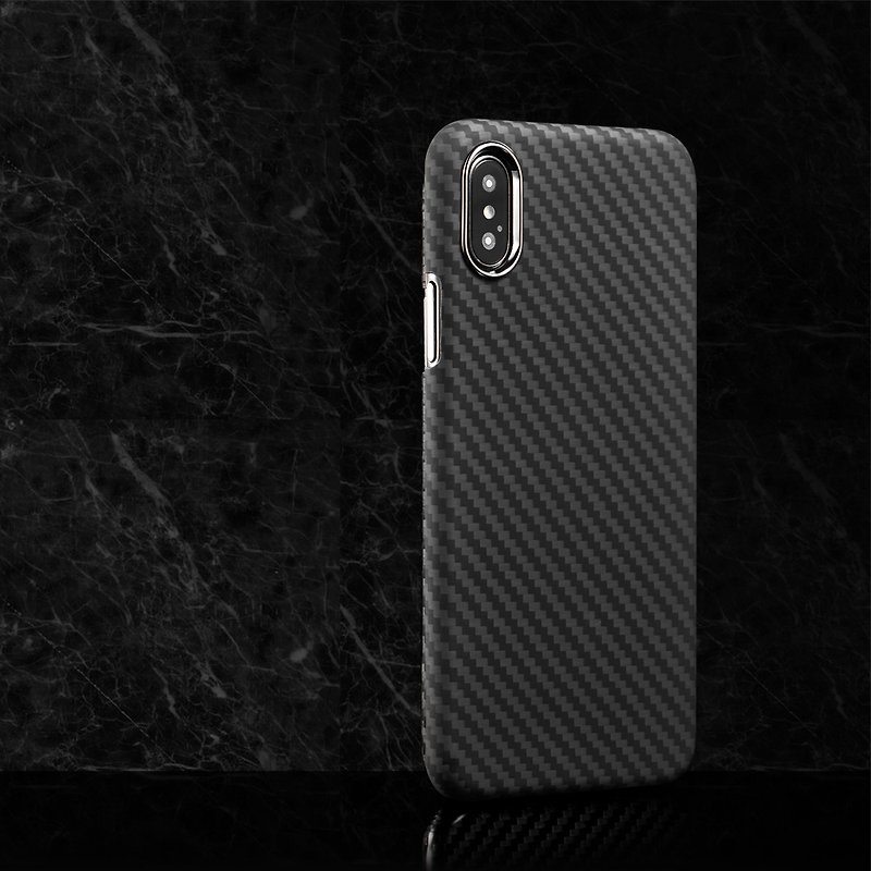 monCarbone 经典款防弹纤维保护壳 iPhone Xs /  Xs Max 消光黑 - 手机壳/手机套 - 碳纤维 黑色
