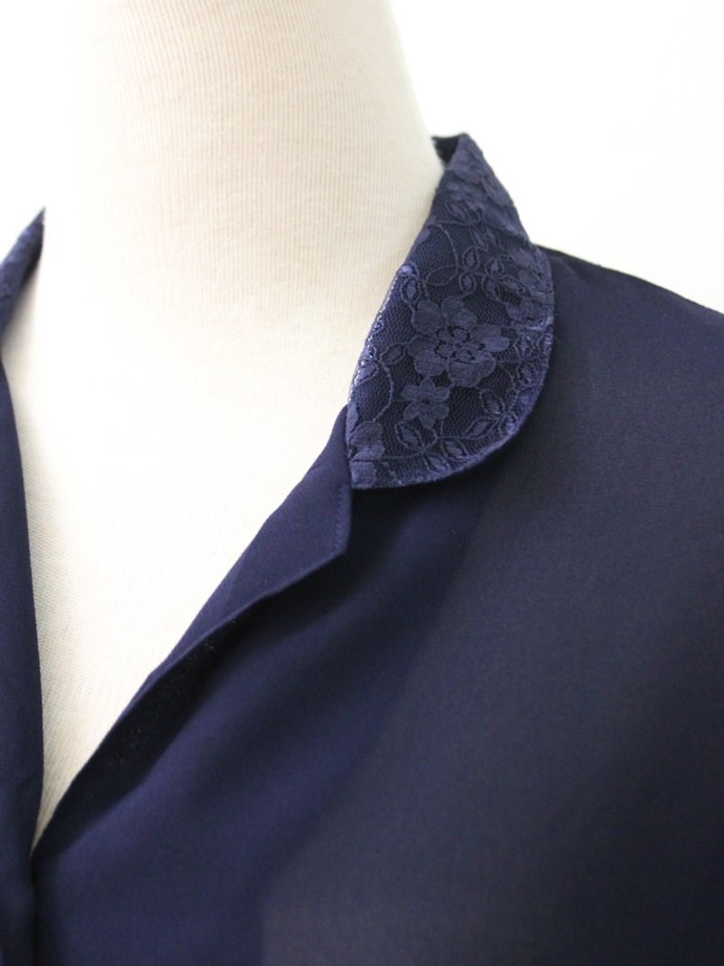 日本制复古花朵格纹深蓝色短袖古着衬衫Vintage Blouse - 女装衬衫 - 聚酯纤维 蓝色