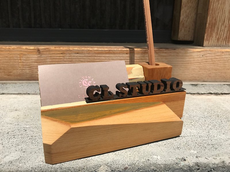 C.L Studio 【现代简约-几何风格木制手机架/名片座】N109 - 名片架/名片座 - 木头 咖啡色
