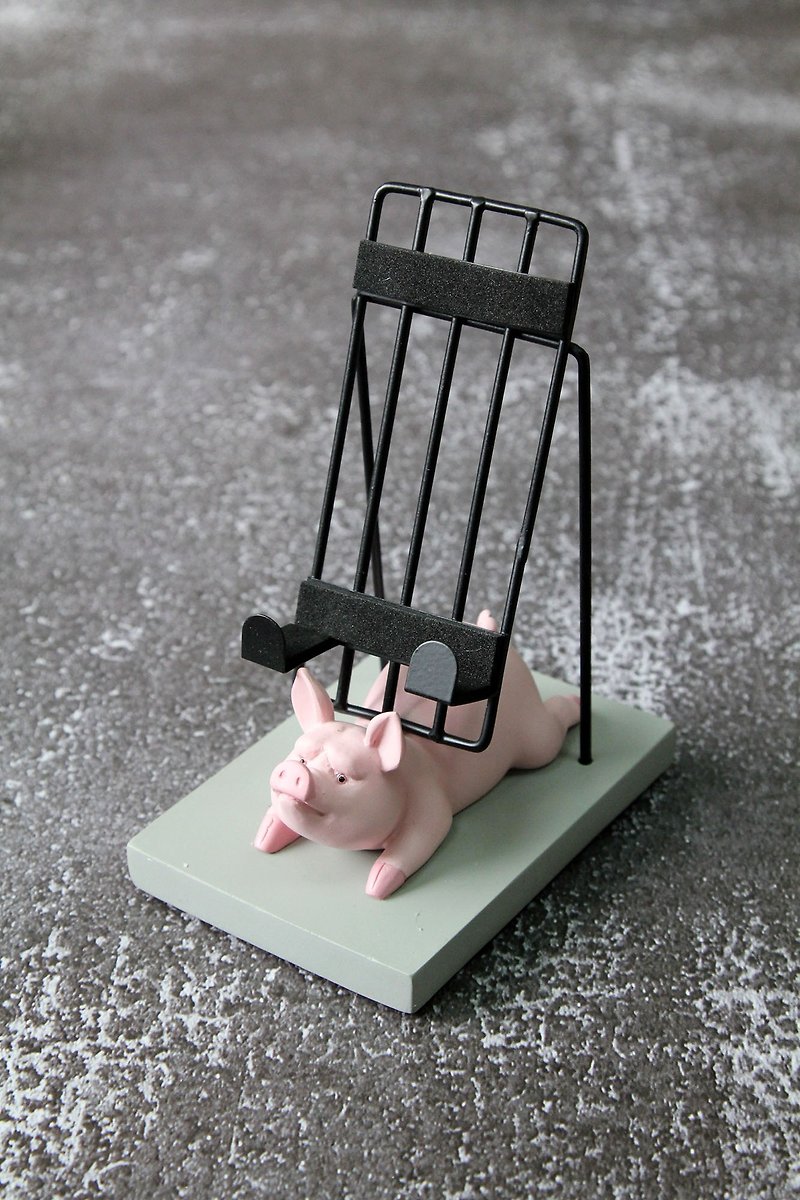 日本Magnets可爱动物桌上手机架/手机座(粉红臭脸小猪) - 手机座/防尘塞 - 树脂 粉红色