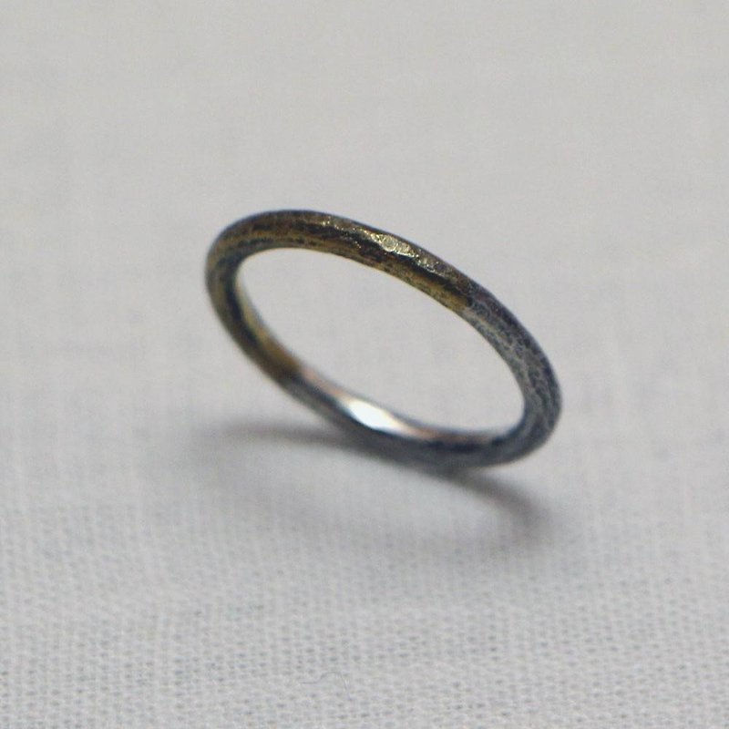 細やかな陰影の指輪 - 戒指 - 其他金属 金色