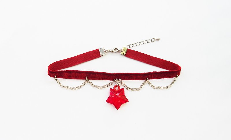Red velvet choker/necklace with blink red star and silver chain - 项链 - 其他材质 红色