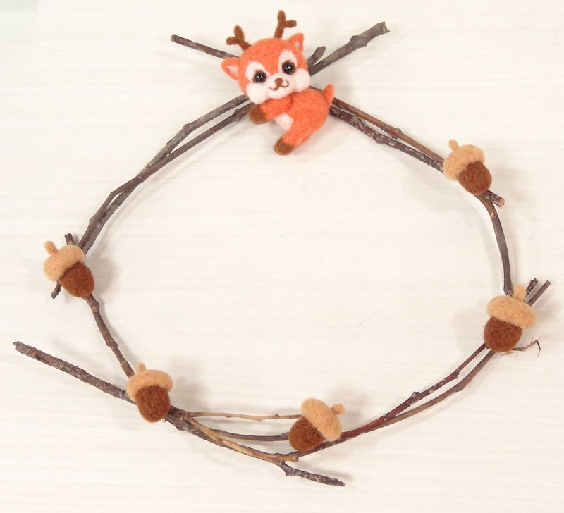 可爱驯鹿/麋鹿花圈 -羊毛毡 "摆饰、圣诞交换礼物"(可定制化更改颜色) - 钥匙链/钥匙包 - 羊毛 多色