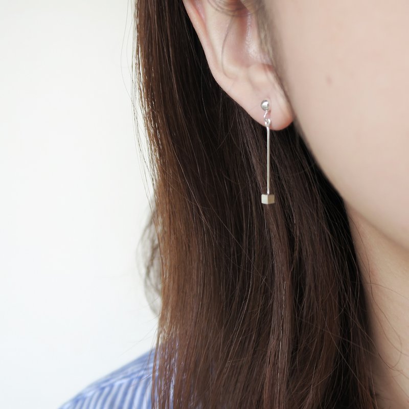925纯银 小雨点点-几何圆、方、角面形 耳环或耳夹 一对 - 耳环/耳夹 - 纯银 银色