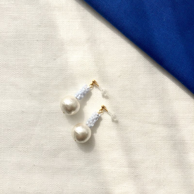 Earrings / Beads / Paleblue / Cottonpearl - 耳环/耳夹 - 其他材质 蓝色