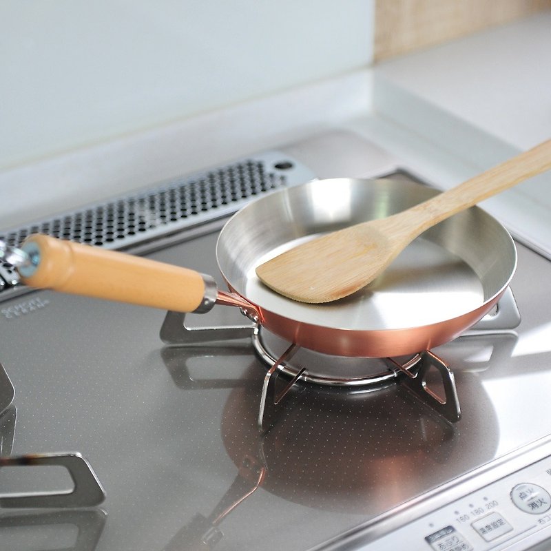日本田边金具 纯铜木柄平底煎锅-16cm - 厨房用具 - 其他金属 多色