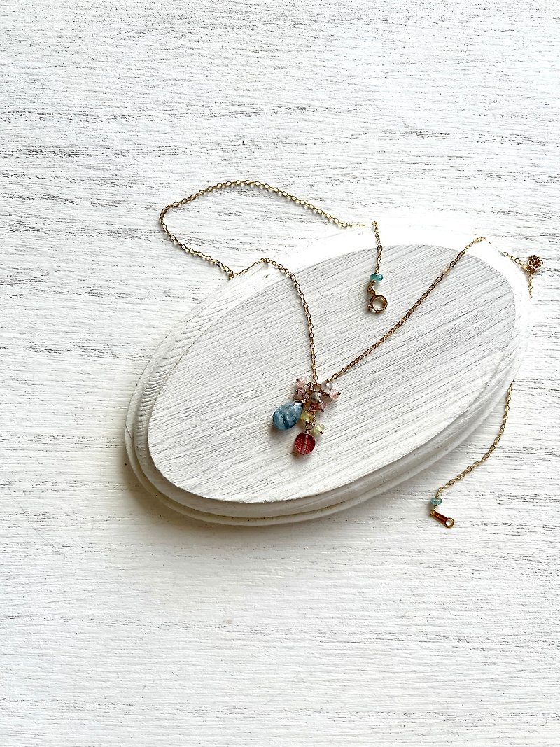 Moss Aquamarine and Cherry Quartz necklace - 项链 - 半宝石 蓝色