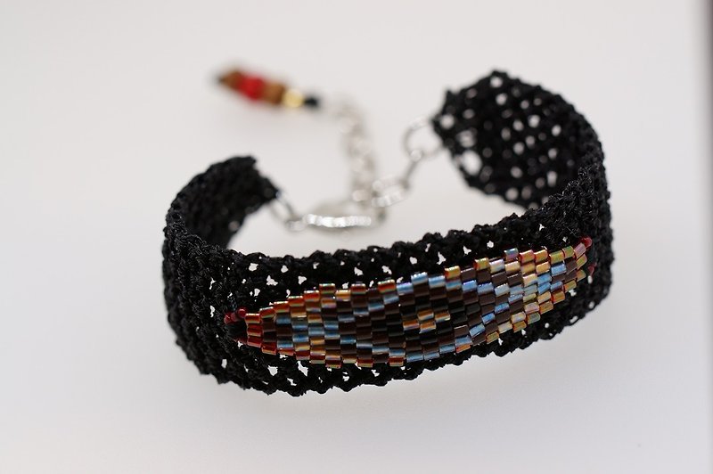 手鈎串珠民族风图案手绳 ( Peyote Beaded Bracelet ) - 手链/手环 - 绣线 多色