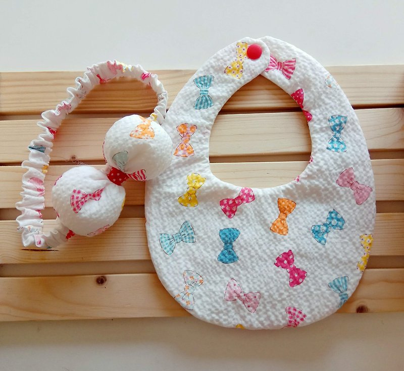 日本泡泡布 蝴蝶结围兜 弥月礼物 围兜+婴儿发带  - 满月礼盒 - 棉．麻 粉红色