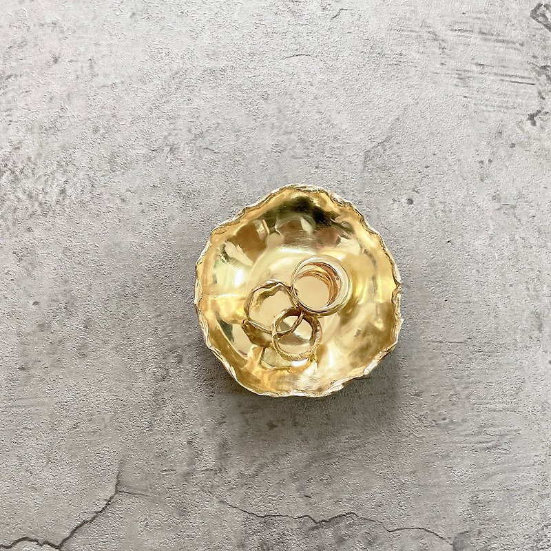 Melt 真鍮のアクセサリートレイ - 蜡烛/烛台 - 铜/黄铜 金色