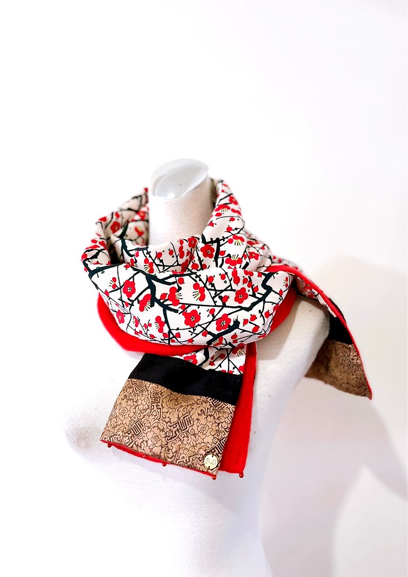 纯手作华丽传统和风缩缅梅花纹咖啡色寿字红色羊毛围巾披肩 - 围巾/披肩 - 羊毛 红色