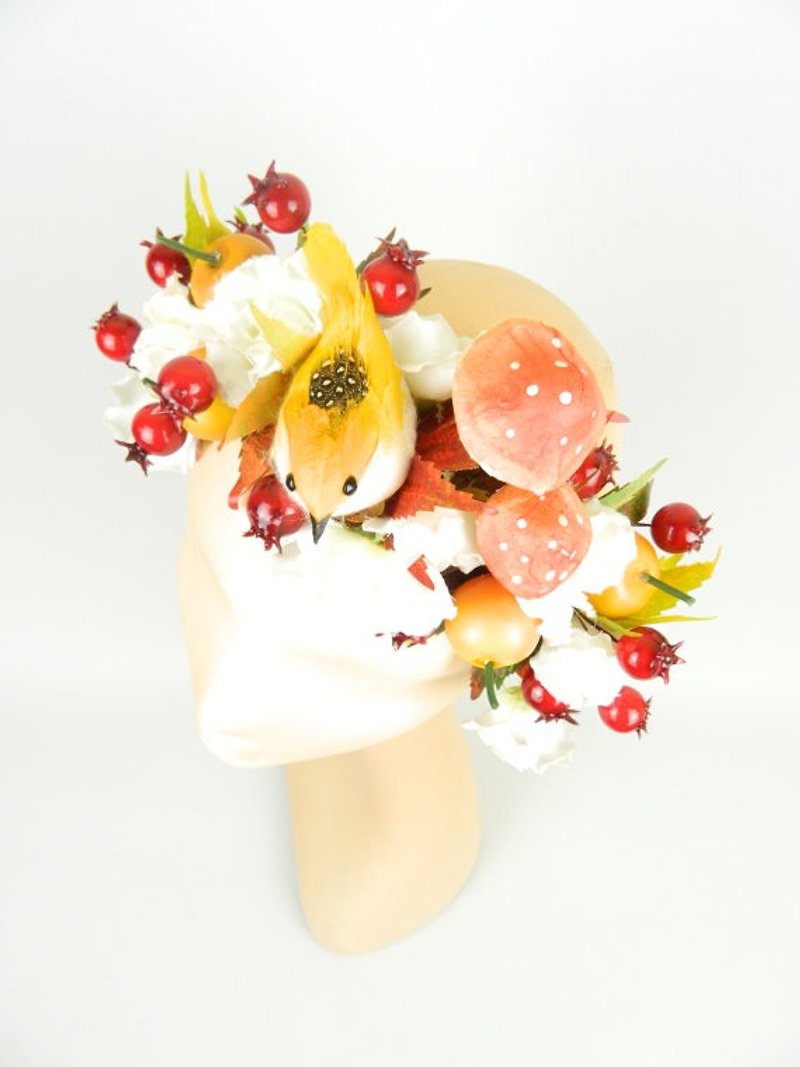 Flower Crown Boho Garland Woodland Bridal Headpiece with Flowers, Bird, Berries, Apples and Mushrooms in Autumnal Colours Hair Accessory - 发饰 - 其他材质 多色