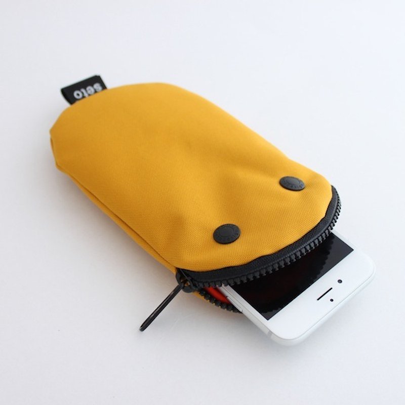 The creature iPhone case　Oval　yellow - 手机壳/手机套 - 聚酯纤维 黄色
