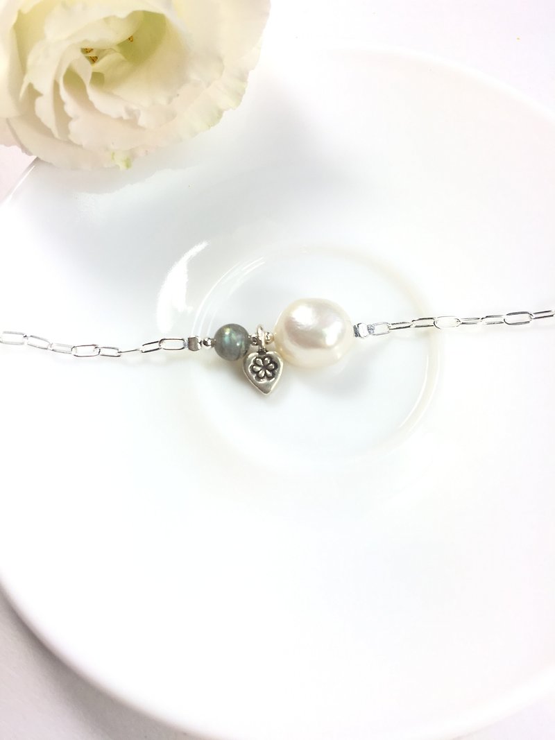 Ops Labradorite Pearl Simple silver bracelet -天然矿石/拉长石/珍珠/silver/天然石/蓝光/爱心/定制化 - 手链/手环 - 宝石 银色