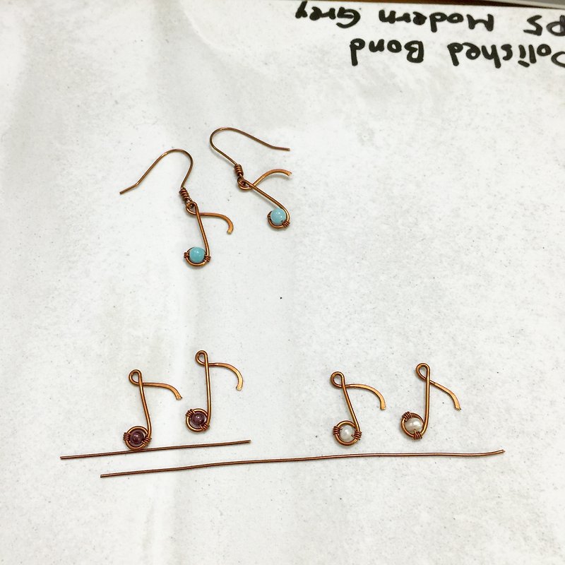 三分音符的跳跃 耳环 - 耳环/耳夹 - 其他金属 蓝色