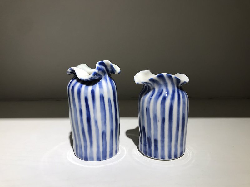 香港手工制 礼物陶瓷瓶  HK Handmade Present Porcelain Bottl - 摆饰 - 陶 蓝色