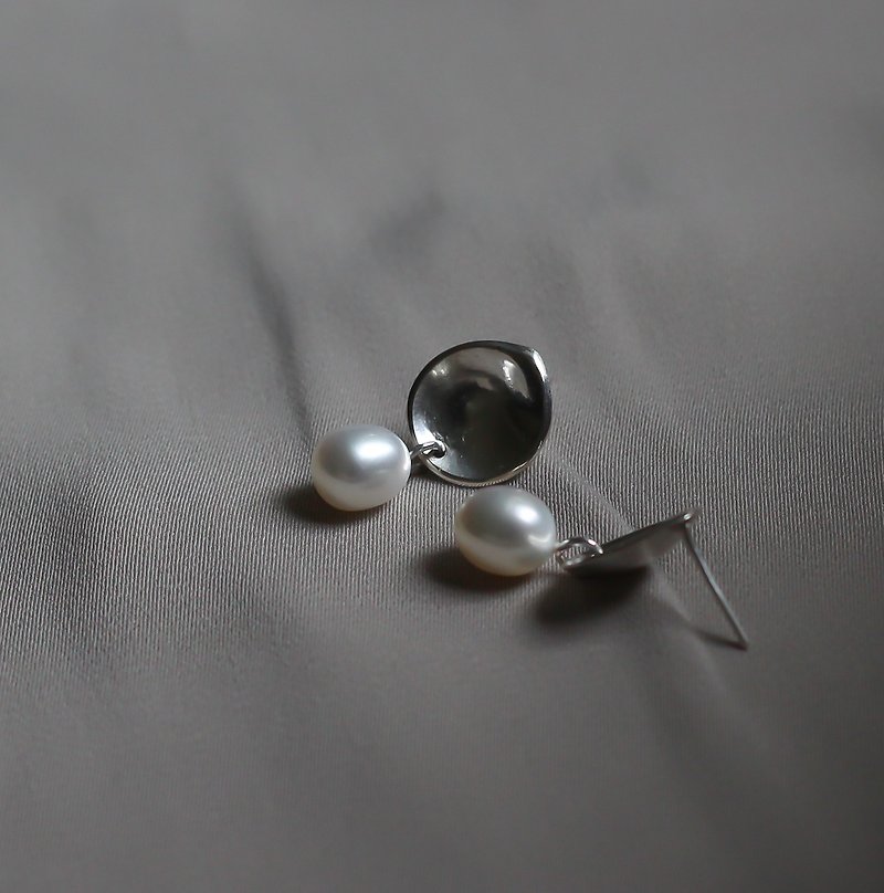 心的形状 天然淡水珍珠 耳针耳环 / 礼物包装 - 耳环/耳夹 - 珍珠 白色