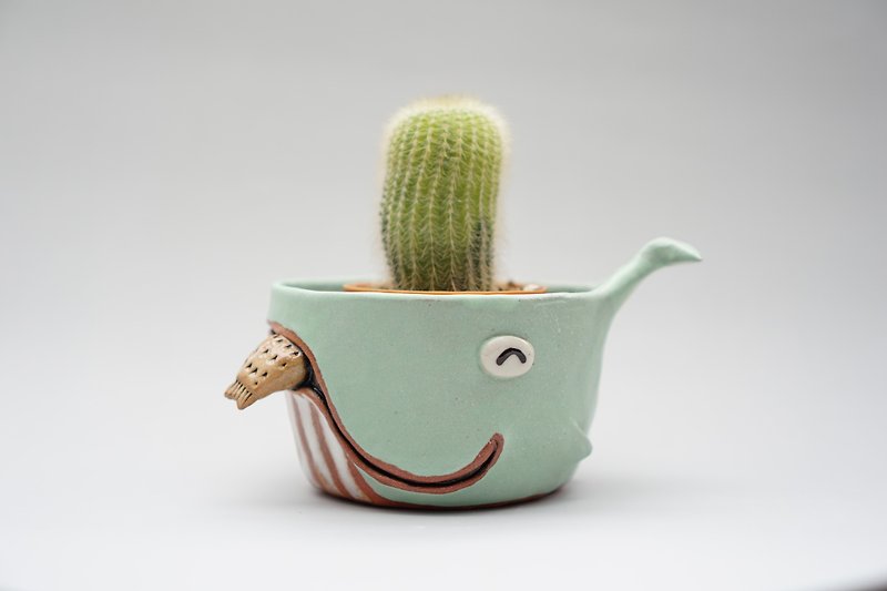 Whale pot , Whale plant pot , Handmade ceramics , pottery  - 花瓶/陶器 - 陶 蓝色