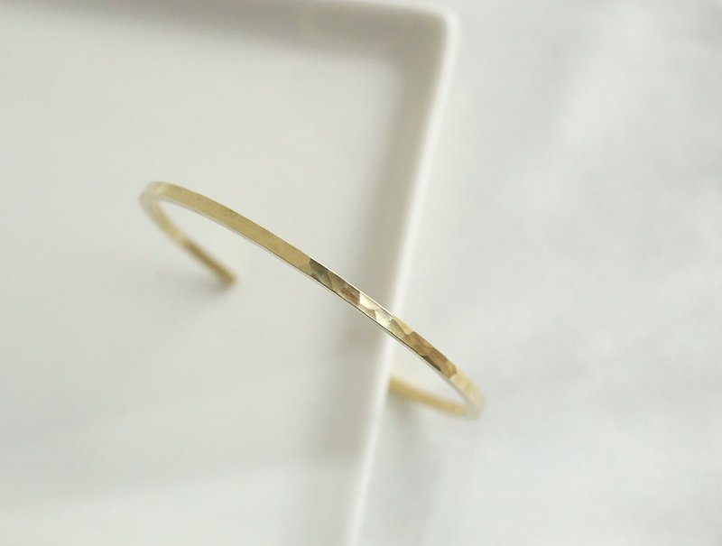 ni.kou 黄铜 / 纯银 方形 水波纹 开口 手环 - 细版 - 手链/手环 - 其他金属 