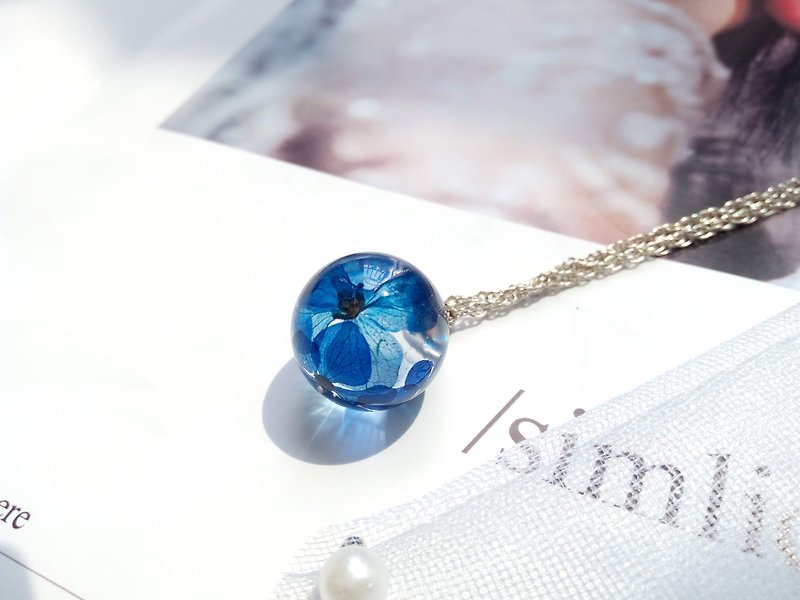 Annys workshop 手作饰品, 蓝色绣球花项链 - 项链 - 玻璃 蓝色