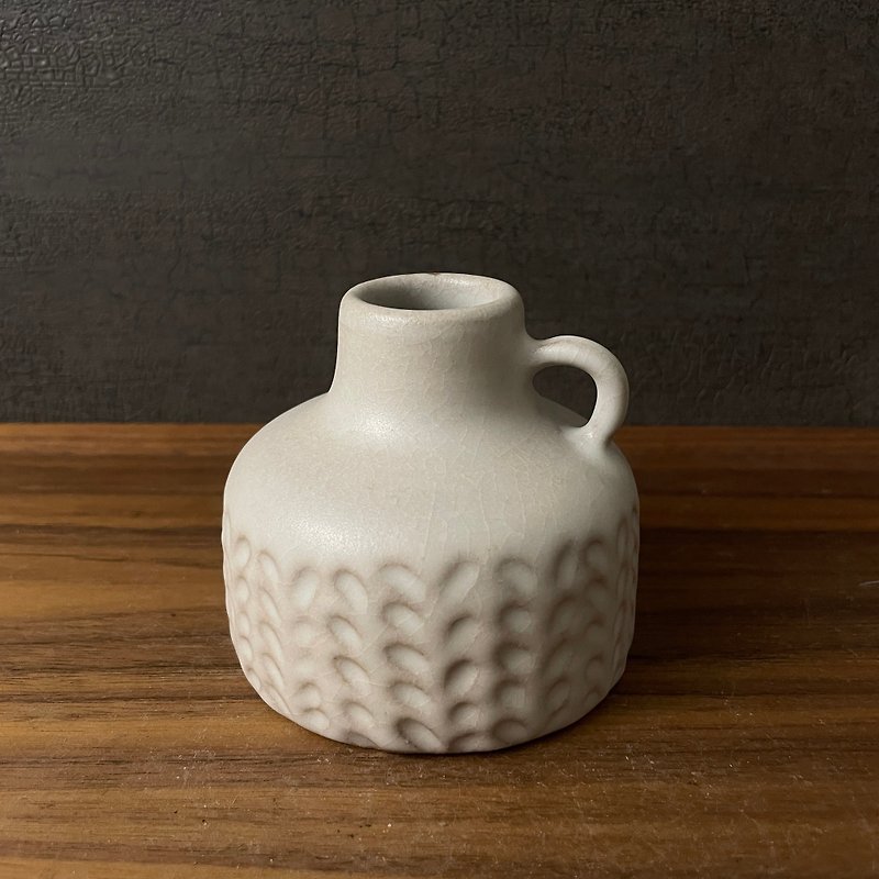 【 小丸花器 】毛线衣纹    一轮插   花器 - 花瓶/陶器 - 陶 白色