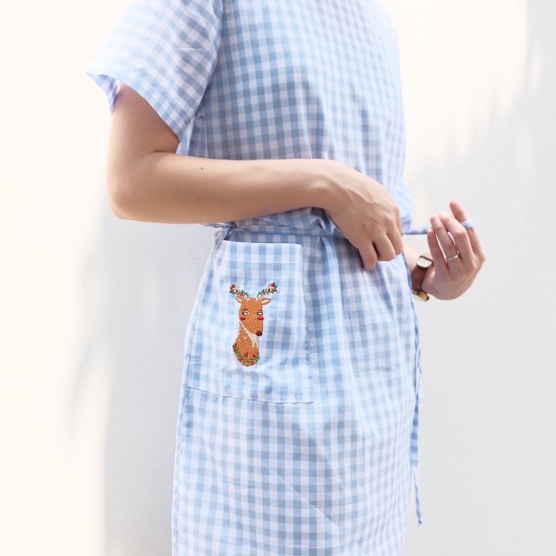 Summer Dress - Rose Deer Embroidered - 洋装/连衣裙 - 其他材质 蓝色