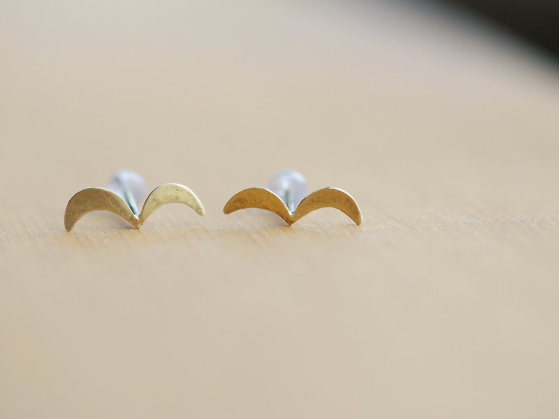 かもめ　スタッドピアス　素材　真鍮 - 耳环/耳夹 - 铜/黄铜 金色