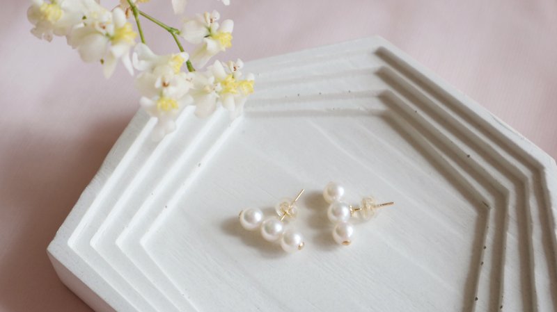 海水珍珠平衡耳钉生日礼物 - 耳环/耳夹 - 珍珠 