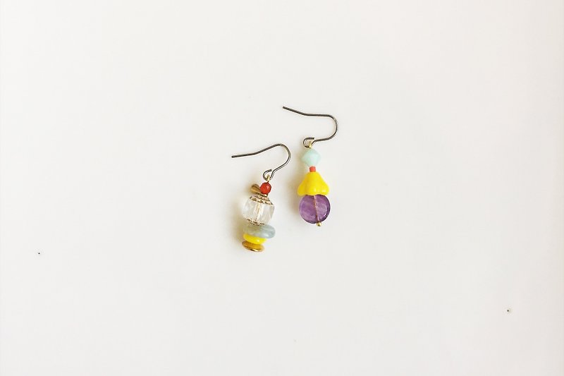 清晨的颜色 玻璃珠造型耳环 - 耳环/耳夹 - 宝石 紫色