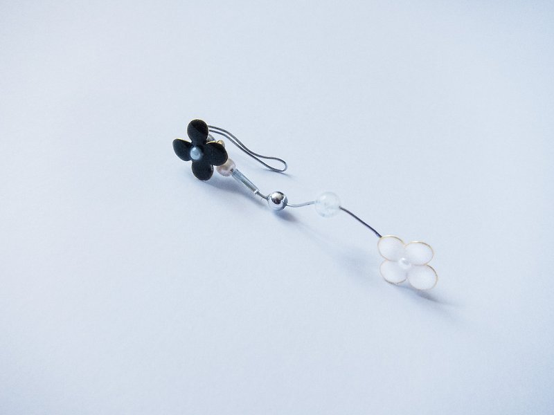 黑白小花月光石流线型耳扣耳挂 - 耳环/耳夹 - 不锈钢 黑色